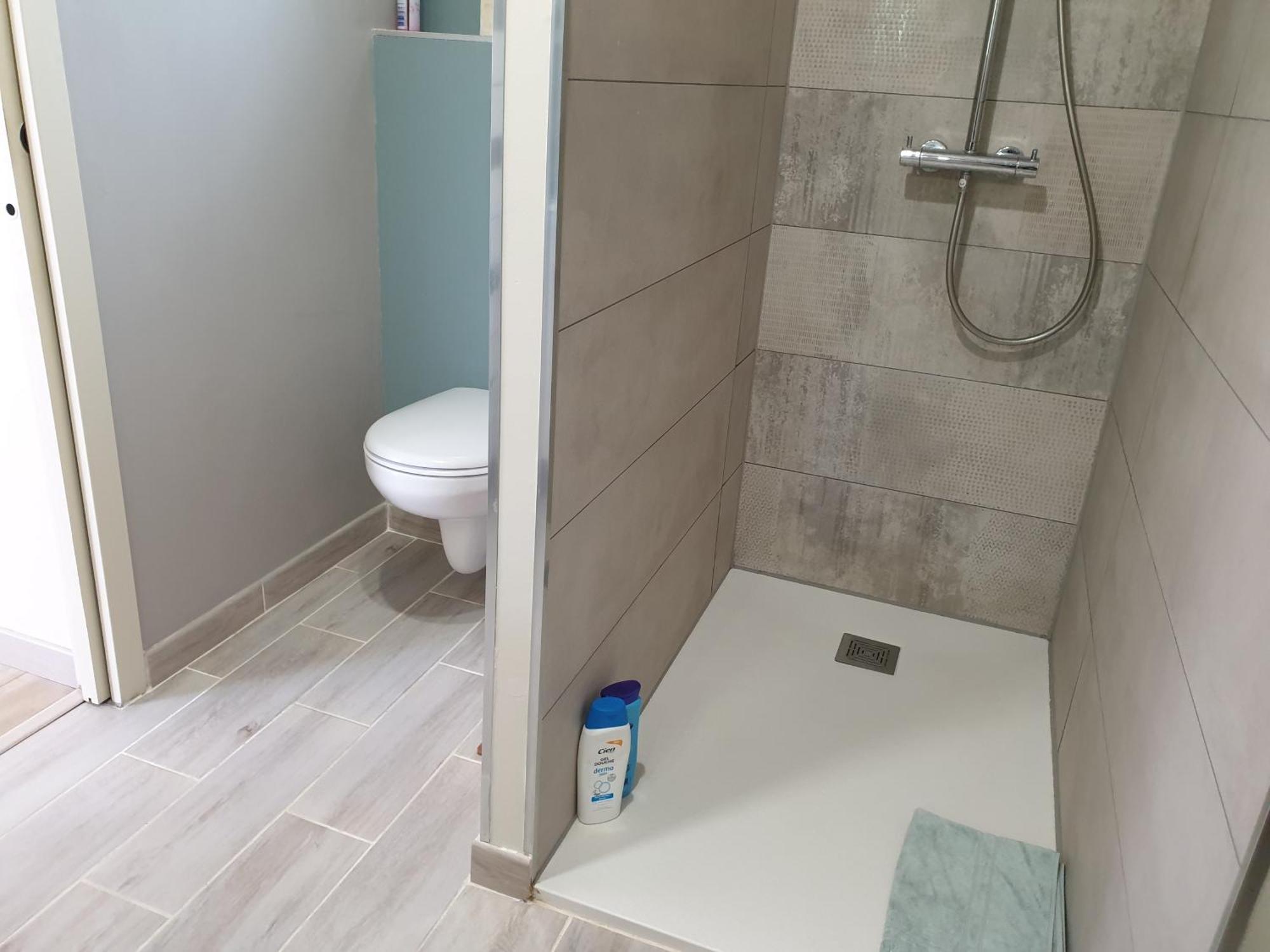 Chambre Entre Mer Et Campagne Greville-Hague 外观 照片